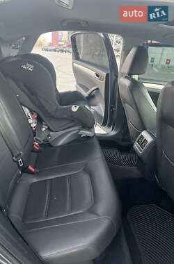 Седан Volkswagen Passat 2012 в 