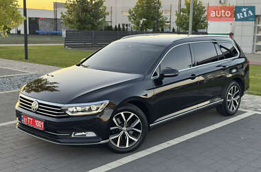 Универсал Volkswagen Passat 2016 в Мукачево