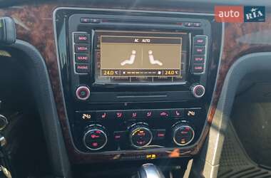 Седан Volkswagen Passat 2012 в 