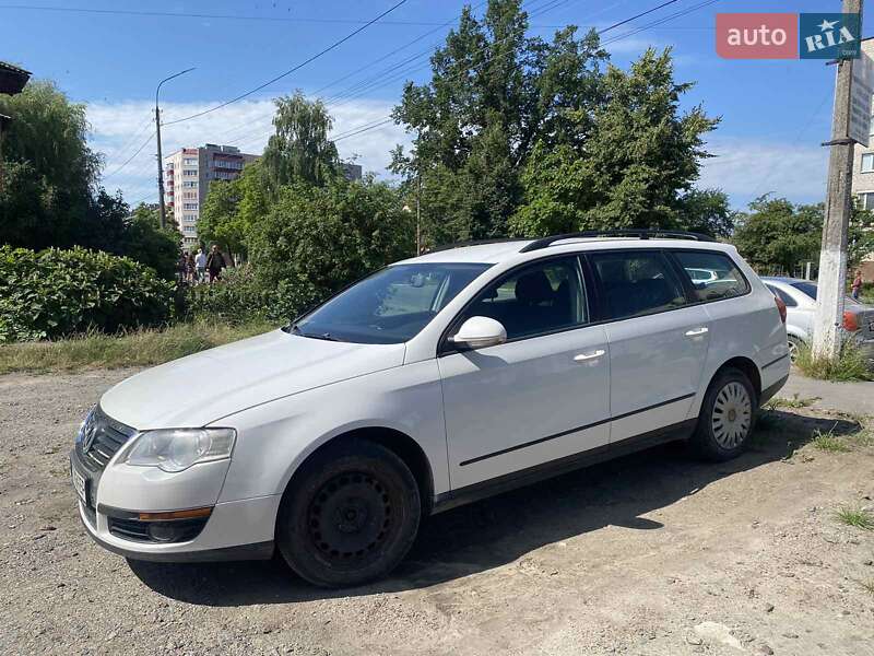 Универсал Volkswagen Passat 2006 в Шепетовке