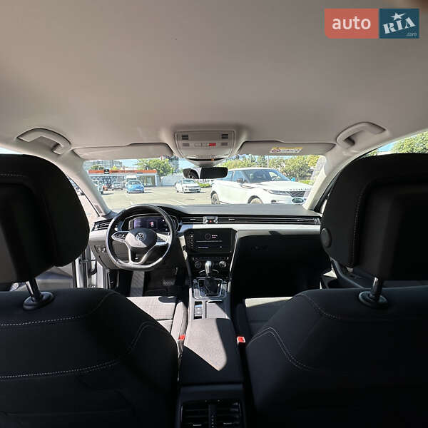 Универсал Volkswagen Passat 2020 в Одессе