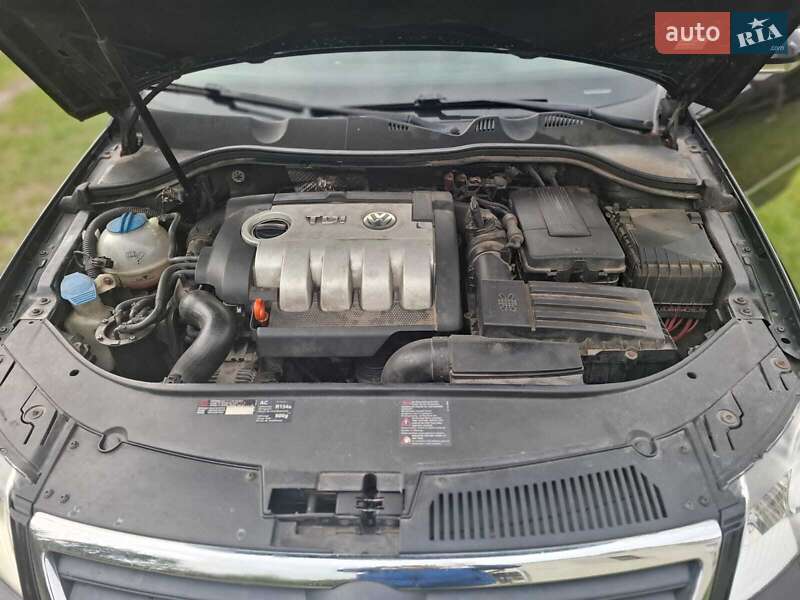 Универсал Volkswagen Passat 2006 в Львове