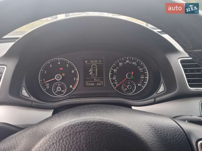 Седан Volkswagen Passat 2013 в Киеве фото 14 Седан Volkswagen Passat 2013 в Киеве
