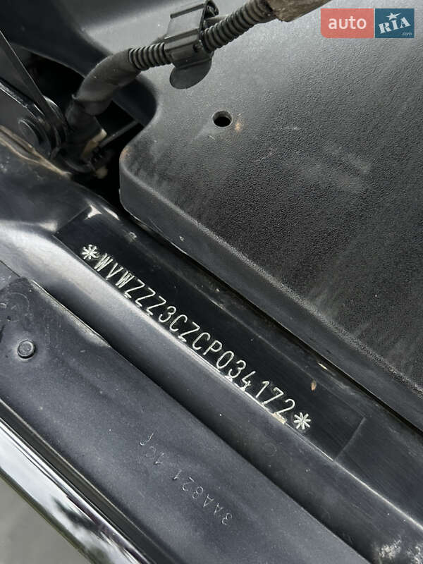 Седан Volkswagen Passat 2011 в Виннице