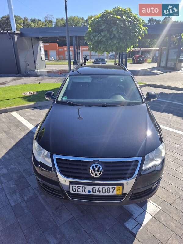 Универсал Volkswagen Passat 2010 в Луцке