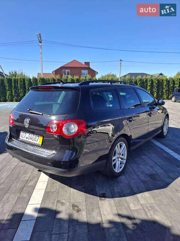 Универсал Volkswagen Passat 2010 в Луцке