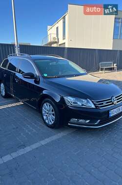 Универсал Volkswagen Passat 2011 в 