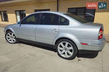 Седан Volkswagen Passat 2003 в Хмельницком