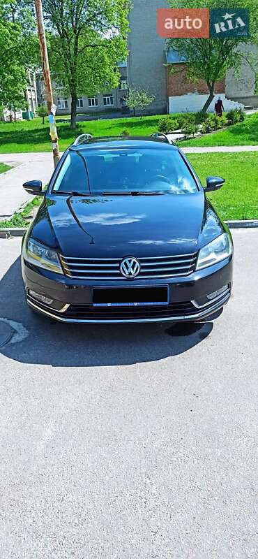 Volkswagen Passat 2011 Volkswagen Passat 2011