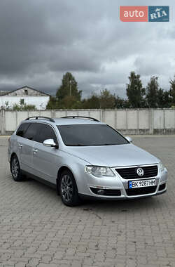 Универсал Volkswagen Passat 2010 в Сарнах