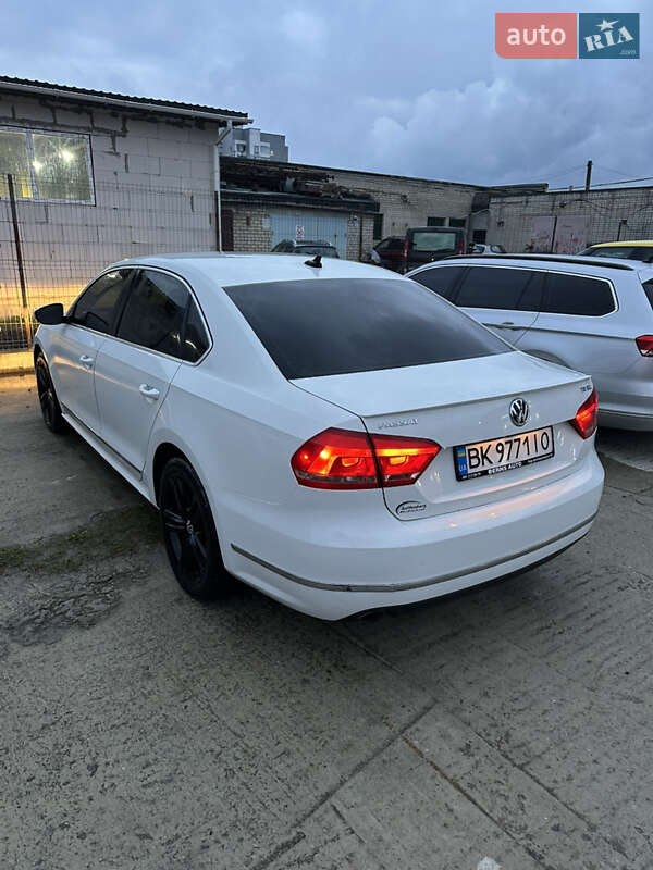 Седан Volkswagen Passat 2011 в Вараші фото 6 Седан Volkswagen Passat 2011 в Вараші