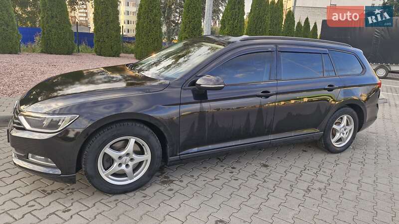 Универсал Volkswagen Passat 2016 в Житомире