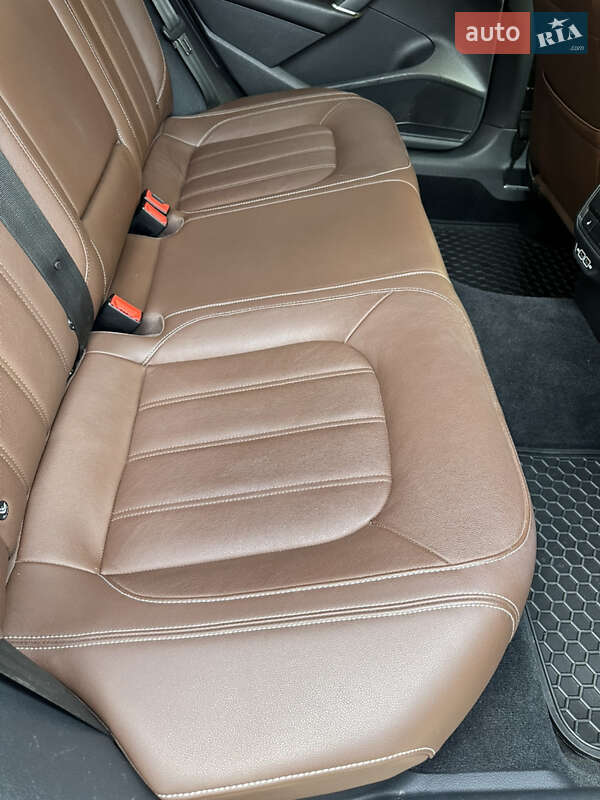 Седан Volkswagen Passat 2020 в Харкові