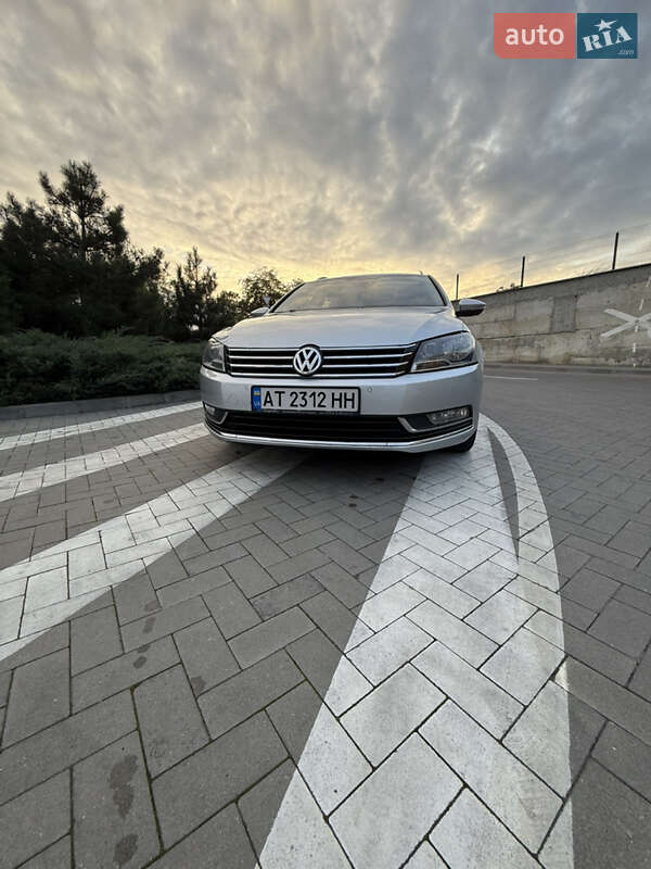 Універсал Volkswagen Passat 2013 в Івано-Франківську