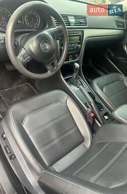 Седан Volkswagen Passat 2015 в Харкові
