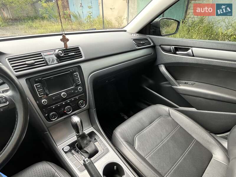 Седан Volkswagen Passat 2014 в Краматорске