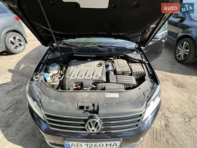 Универсал Volkswagen Passat 2011 в Казатине