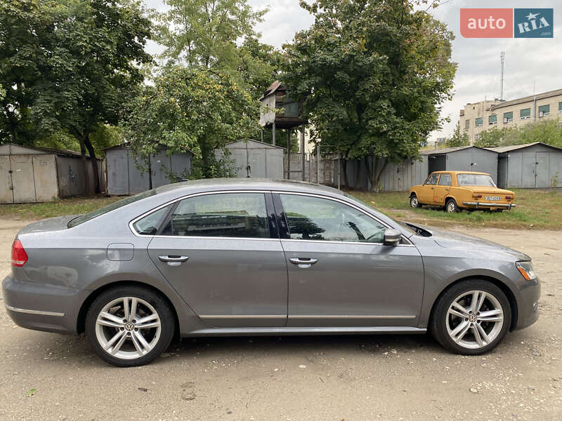 Седан Volkswagen Passat 2015 в Киеве