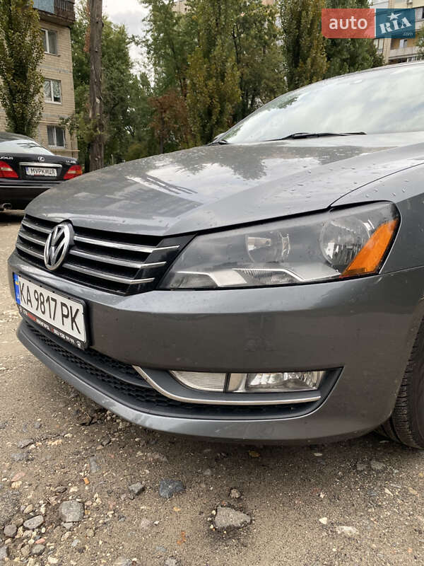 Седан Volkswagen Passat 2015 в Киеве