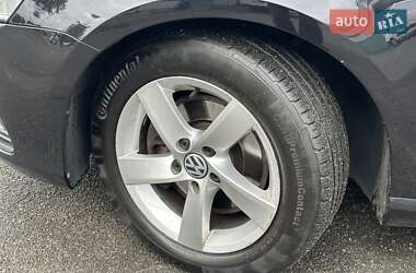 Универсал Volkswagen Passat 2013 в 