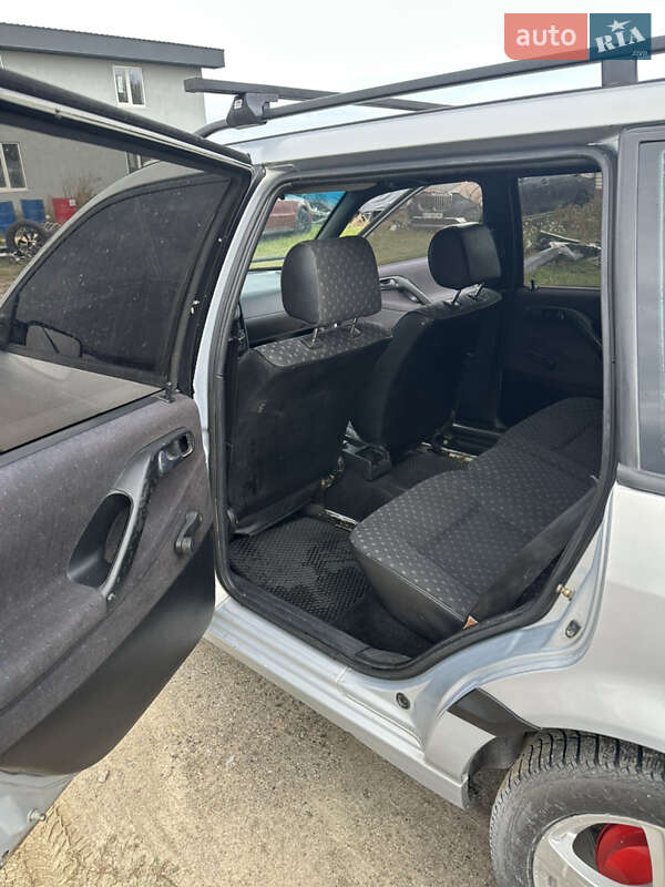 Универсал Volkswagen Passat 1996 в Вышгороде