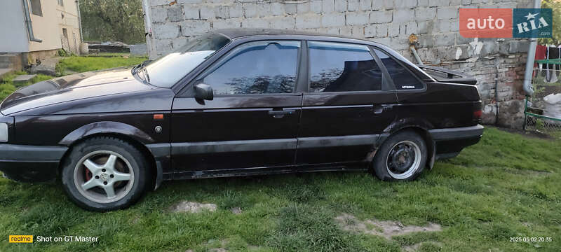 Седан Volkswagen Passat 1992 в Городке фото 3 Седан Volkswagen Passat 1992 в Городке