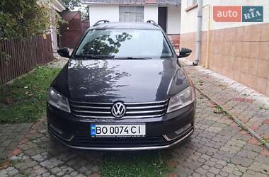 Універсал Volkswagen Passat 2011 в Тернополі