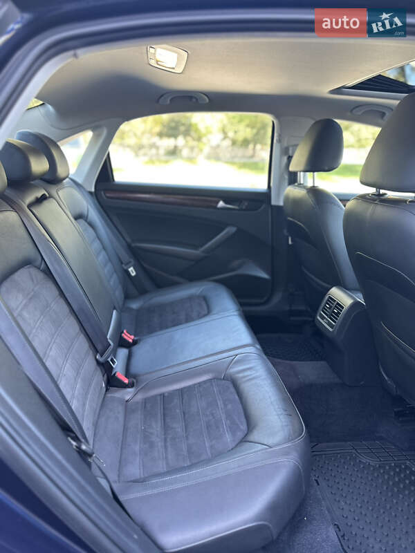 Седан Volkswagen Passat 2013 в Дрогобыче фото 16 Седан Volkswagen Passat 2013 в Дрогобыче