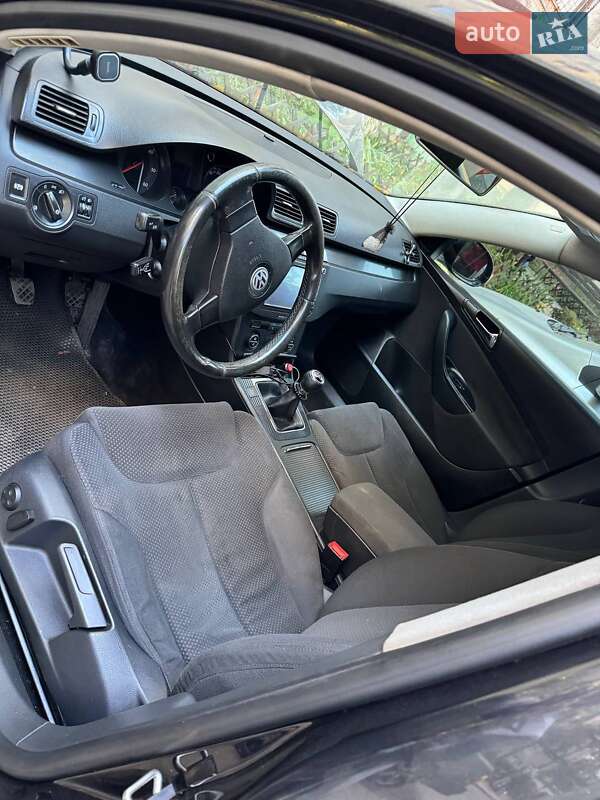 Седан Volkswagen Passat 2007 в Дніпрі фото 10 Седан Volkswagen Passat 2007 в Дніпрі