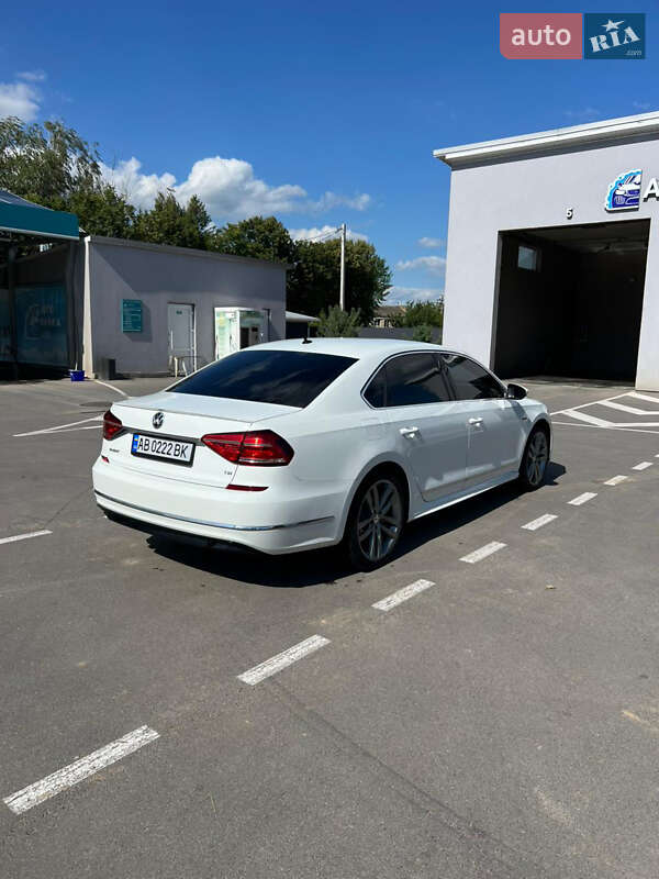 Седан Volkswagen Passat 2016 в Немирове