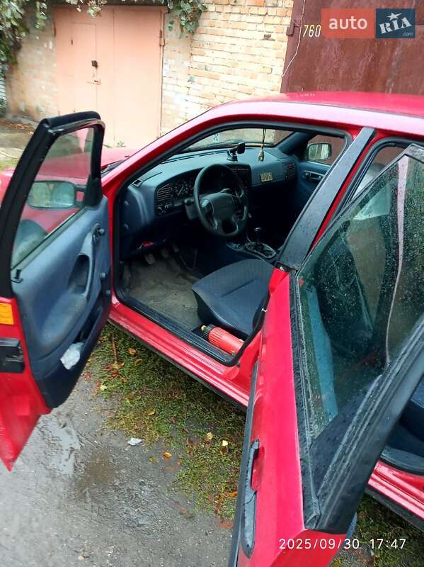 Седан Volkswagen Passat 1995 в Белой Церкви фото 17 Седан Volkswagen Passat 1995 в Белой Церкви