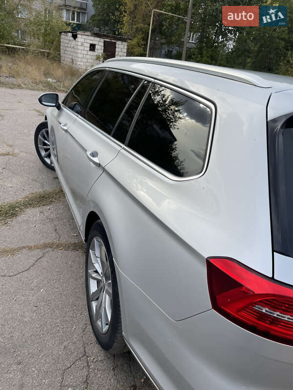 Универсал Volkswagen Passat 2015 в Первомайске