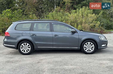 Универсал Volkswagen Passat 2012 в 