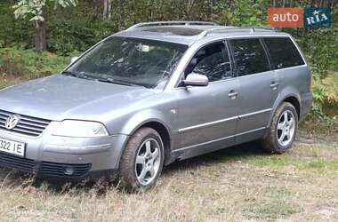 Универсал Volkswagen Passat 2003 в Вараше