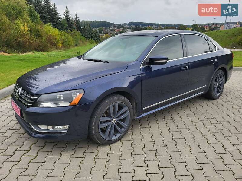Седан Volkswagen Passat 2014 в Тернополе