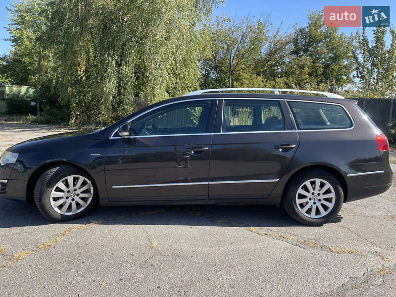 Универсал Volkswagen Passat 2006 в Полтаве