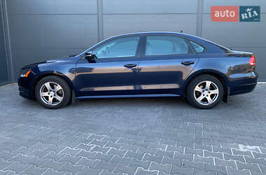 Седан Volkswagen Passat 2014 в 