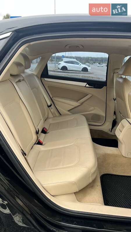 Седан Volkswagen Passat 2011 в Киеве фото 3 Седан Volkswagen Passat 2011 в Киеве