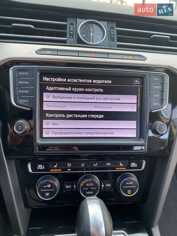 Седан Volkswagen Passat 2015 в Луцке