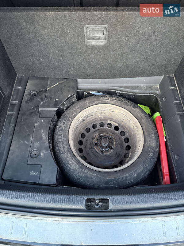 Универсал Volkswagen Passat 2006 в Львове