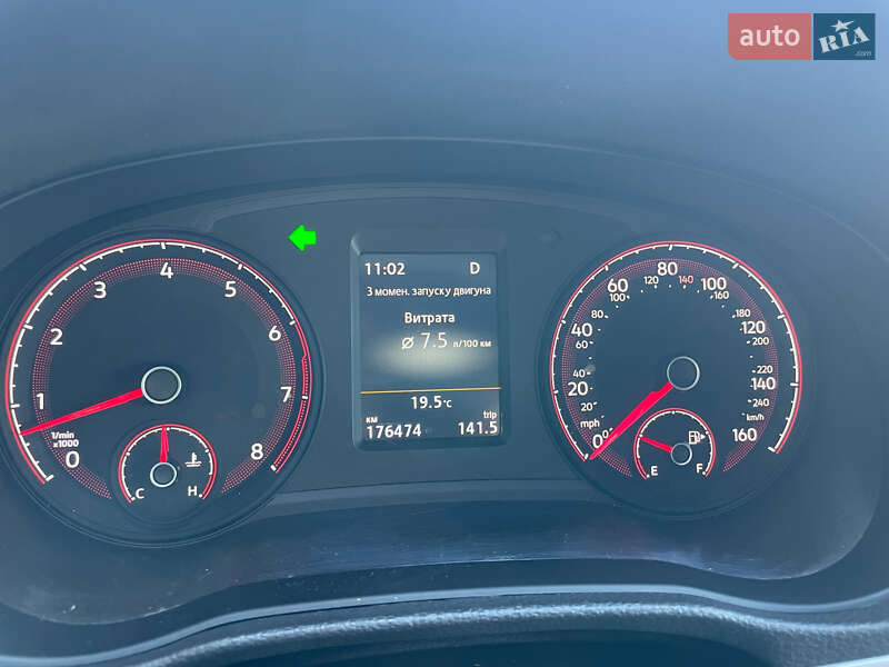 Седан Volkswagen Passat 2020 в Хмельницком