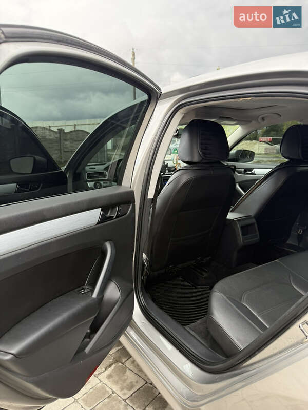 Седан Volkswagen Passat 2012 в Снятине фото 14 Седан Volkswagen Passat 2012 в Снятине