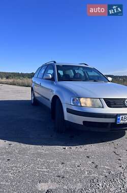Універсал Volkswagen Passat 1999 в Бару