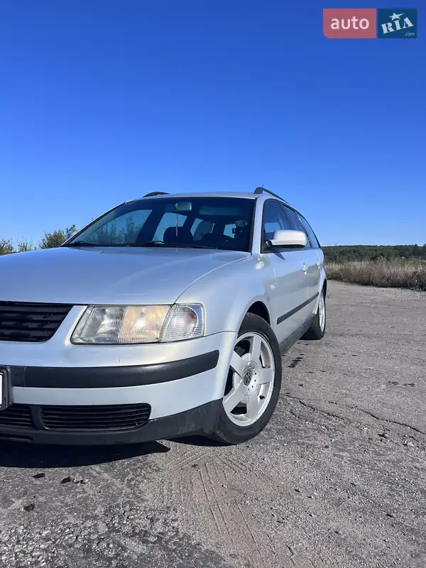 Volkswagen Passat 1999 VIN WVWZZZ3BZYE195069 фото оголошення 2 з 47