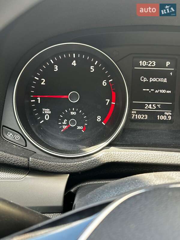 Седан Volkswagen Passat 2018 в Києві фото 5 Седан Volkswagen Passat 2018 в Києві