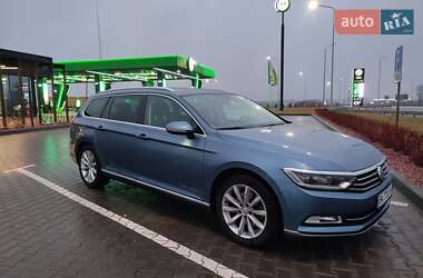 Универсал Volkswagen Passat 2017 в Львове