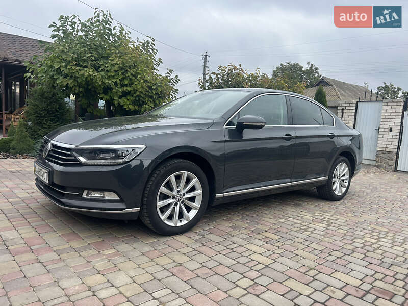 Седан Volkswagen Passat 2015 в Хороле фото 3 Седан Volkswagen Passat 2015 в Хороле