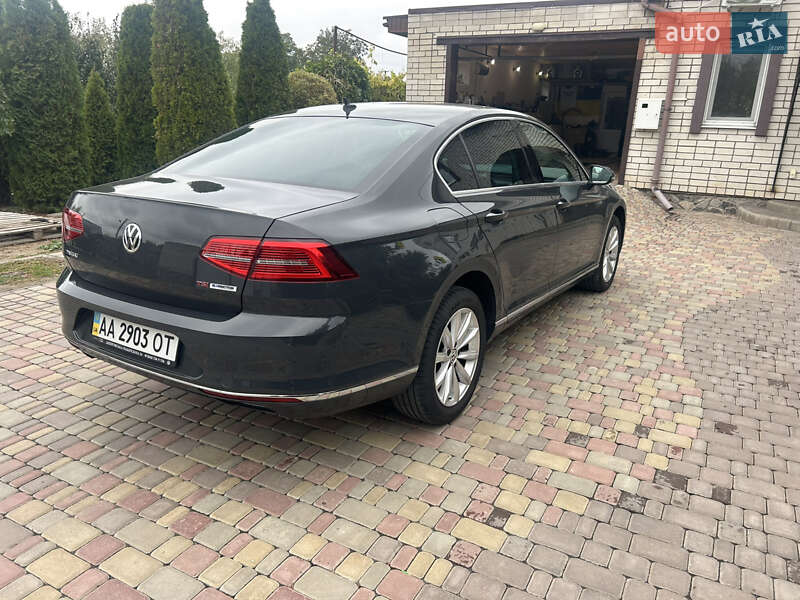 Седан Volkswagen Passat 2015 в Хороле фото 6 Седан Volkswagen Passat 2015 в Хороле