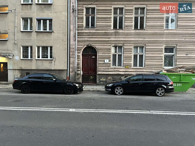 Універсал Volkswagen Passat 2010 в Львові