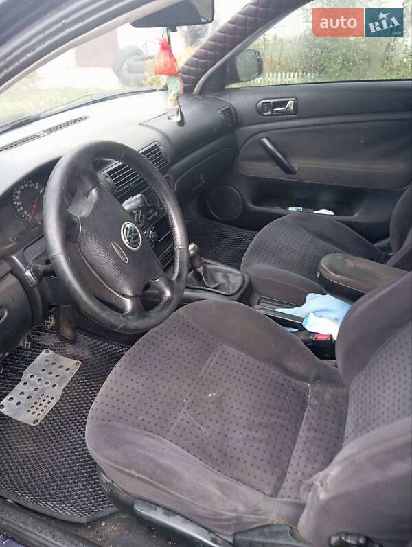 Универсал Volkswagen Passat 1998 в Львове